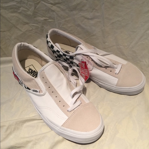 vans slip on cap laces